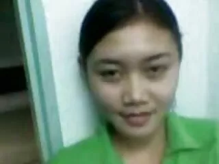 Invitada tetona videos x en español