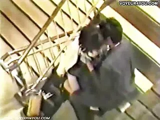 Se satisface con videos x madres españolas un consolador morado