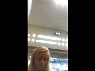 Lesbiana sin español videos x complejos