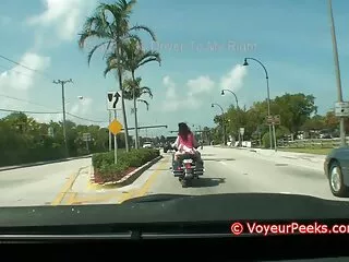 Mamada de garganta asiática con mucho xvideos videos en español babeo