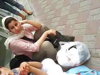 ¡Perra lesbianas españolas x de ojos estrechos!