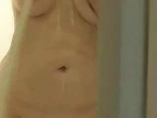 Naomi Woods llegó al primer casting videos x hablados en español de su vida